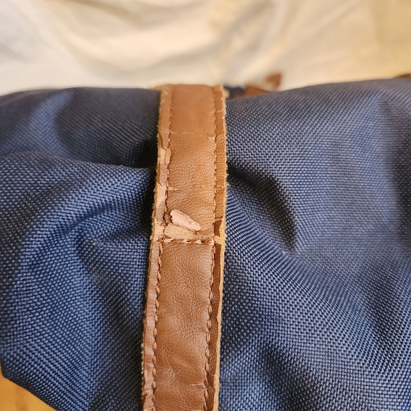 ❤️‍🔥3/$18 Herschel Backpack - Picture 6 of 8